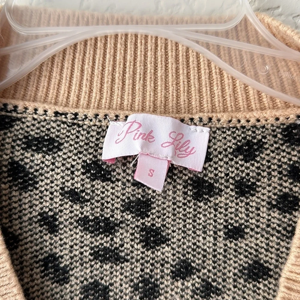 Pink Lily Brown Cheetah Print Cardigan Size S - Picture 2 of 6